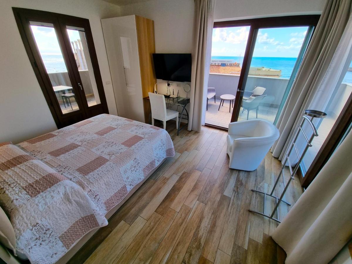 Royal Sea House Apartment Cefalu Bagian luar foto